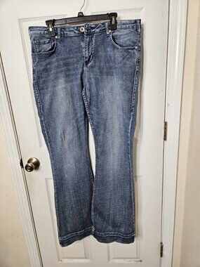 Cowgirl Tuff Jeans Womens 34x33 Blue  Flared Embroidered Cowgirl Rodeo